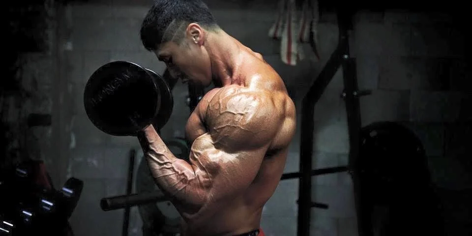 Treino de superséries: saiba como o método potencializa o ganho de massa  muscular - Minha Vida