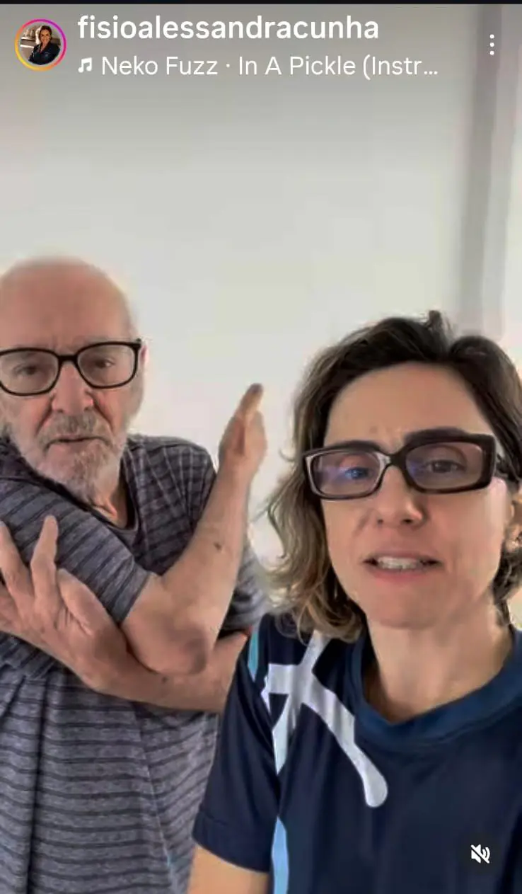 Alessandra Cunha em atendimento